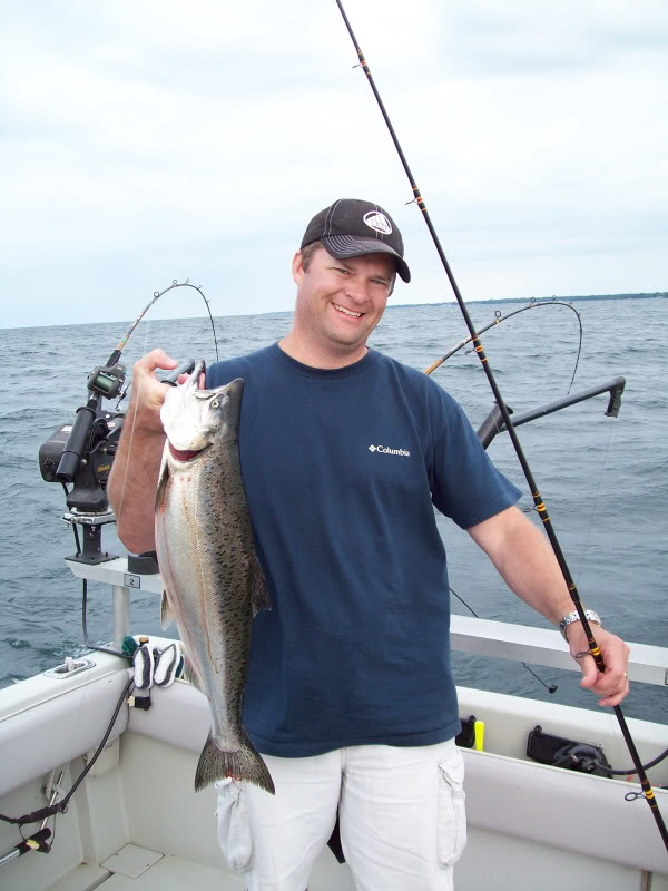2010LakeOntarioFishing016_edited.jpg