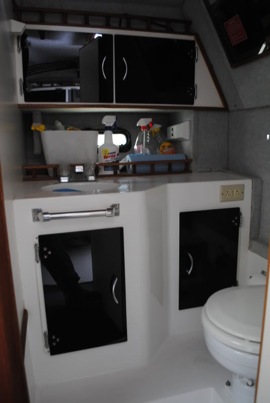 The Billy V is For Sale Penn Yan 295 Prowler Boats for Sale Lake