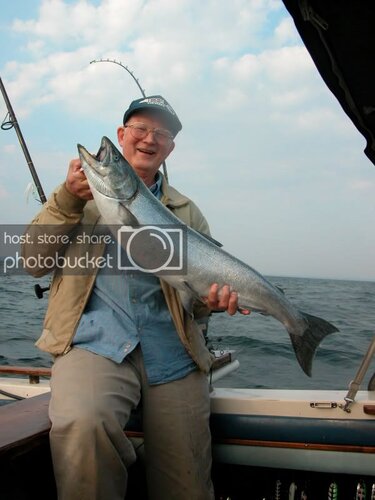 7-26-08Dad15lbKing.jpg