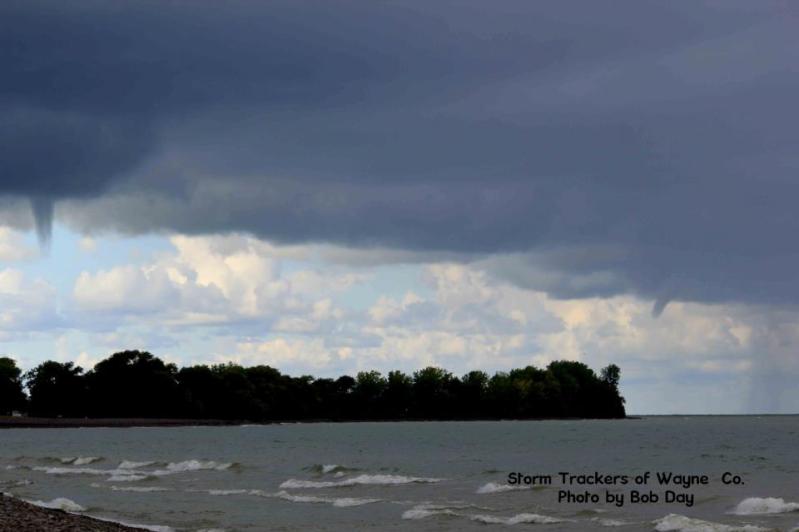 9-9-12waterspout-2.jpg