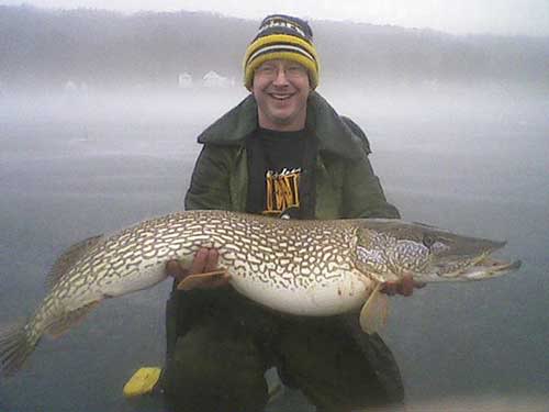 BIG Pike out of Keuka - Musky, Tiger Musky & Pike (ESOX) - Lake Ontario  United - Lake Ontario's Largest Fishing & Hunting Community - New York and  Ontario Canada