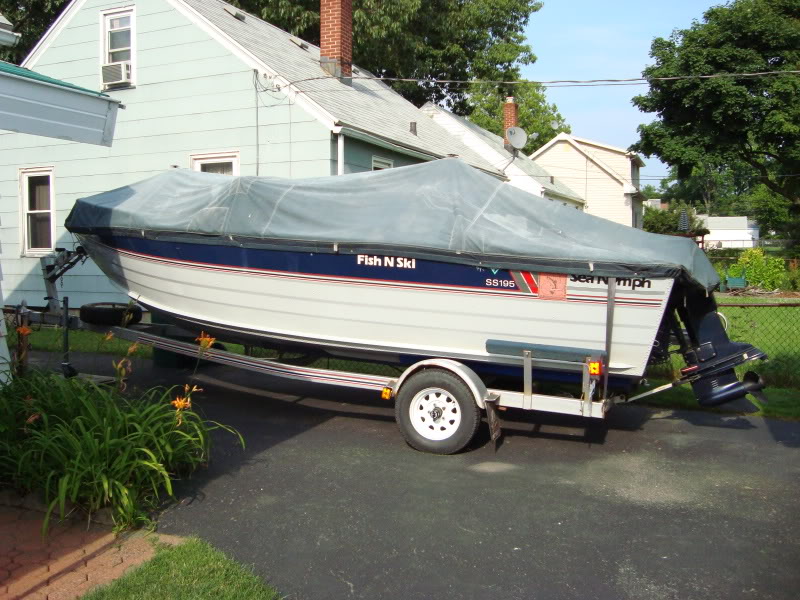 Boat001.jpg