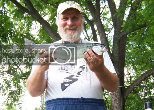Copyof2010fishing038.jpg