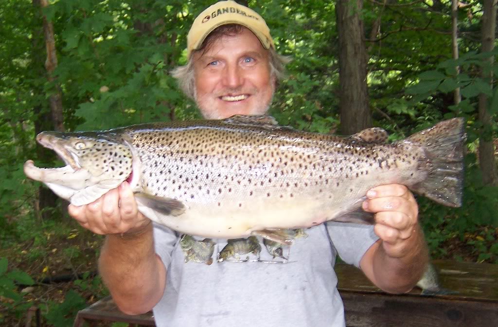 Copyof2010fishing099.jpg