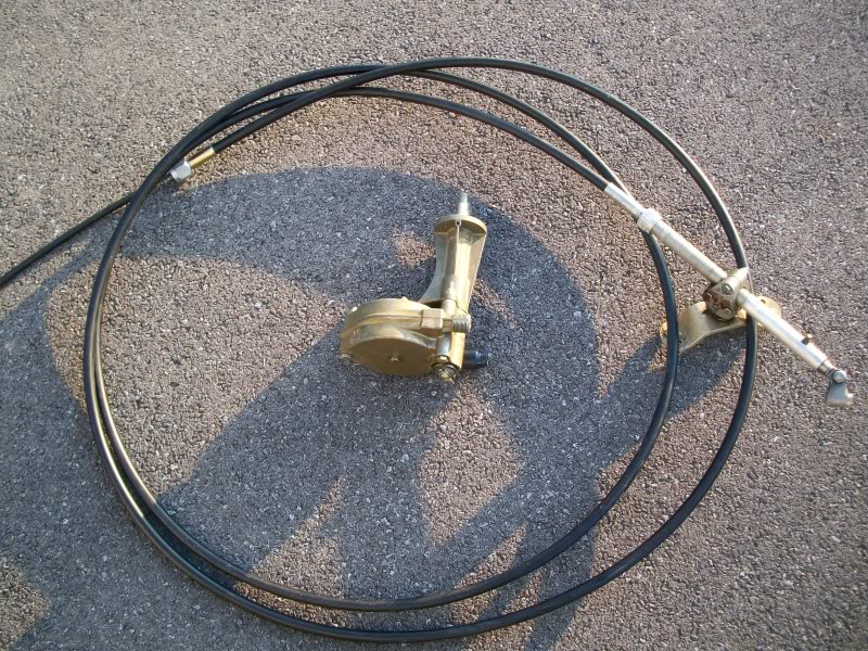 Helm002.jpg