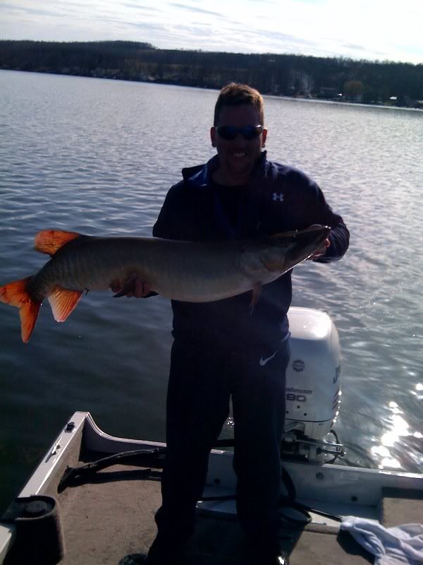 WOW!! Another toothy pig from Keuka! - Musky, Tiger Musky & Pike (ESOX) -  Lake Ontario United - Lake Ontario's Largest Fishing & Hunting Community -  New York and Ontario Canada