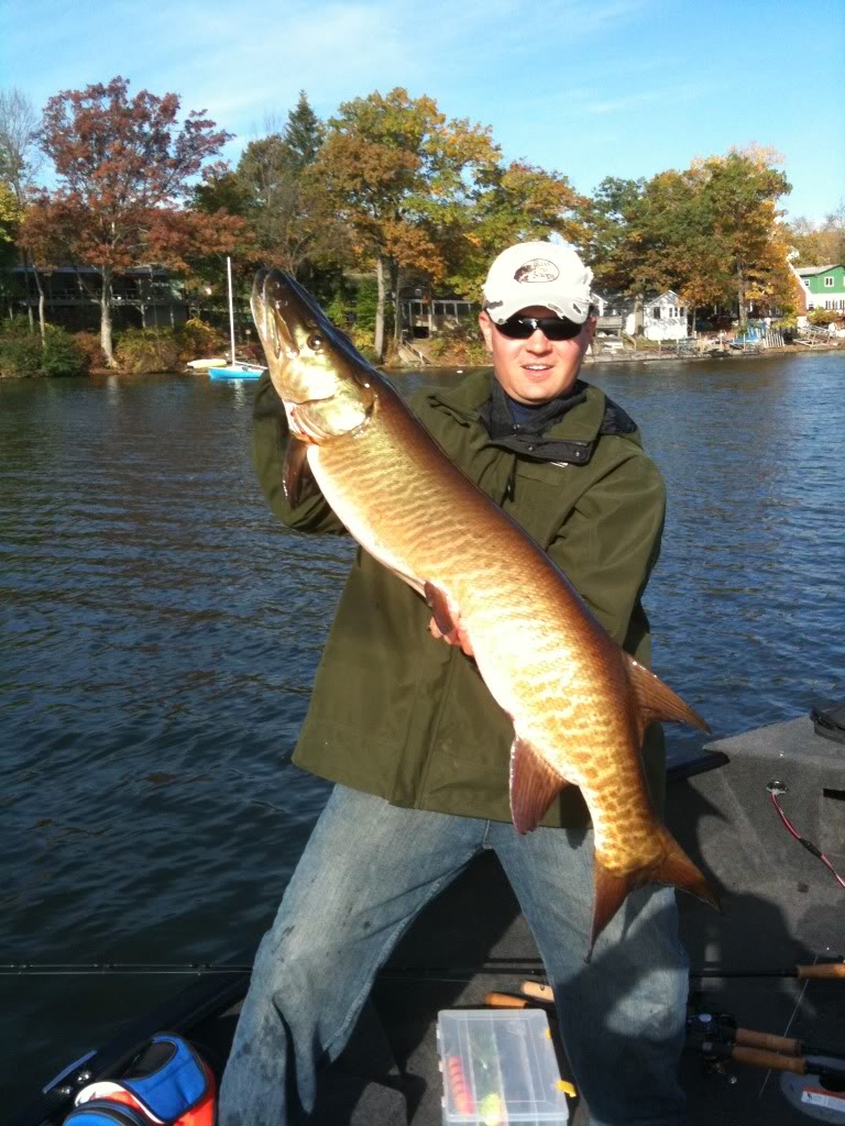 Musky_1_Waneta_Lake.jpg