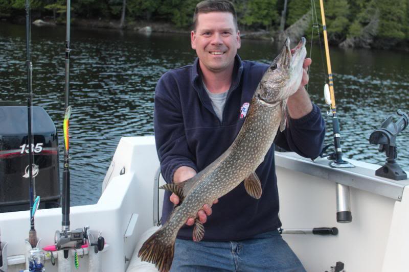 Pike-3601.jpg