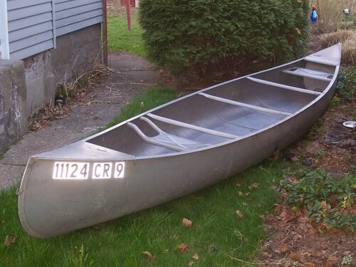 canoe.jpg