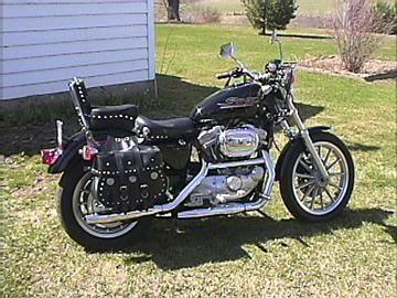 sporty883.jpg