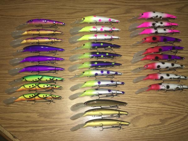 Lot of 6 custom painted Bandit walleye Deep lures - Classifieds