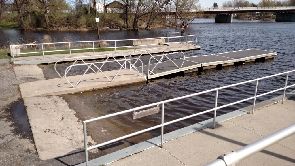 Water Levels in Dexter/Sackets Harbor. Open Lake Discussion Lake Ontario United Lake