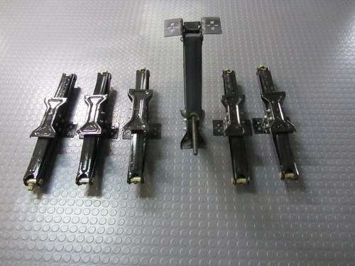 scissor jacks 001.JPG