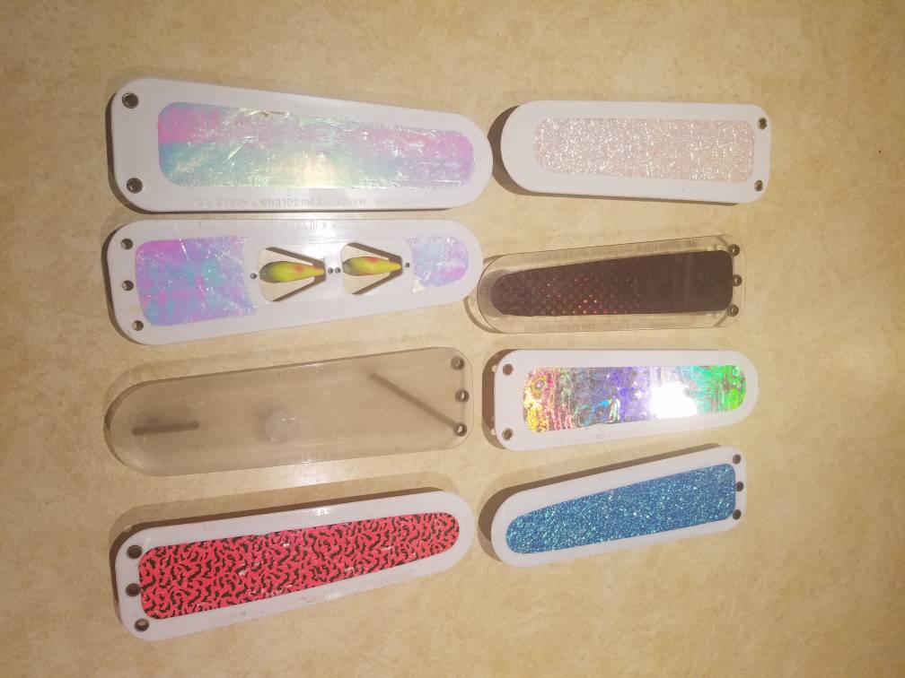 Reels, spoons, flashers and slide divers for sale. Classifieds Buy, Sell, Trade or Rent