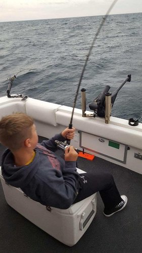 5a5b5c2f51e6a_fishon.thumb.jpg.363b3bfad7e25054caaa57af7aab6578.jpg