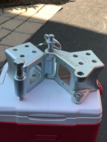 Fulton swing tongue trailer adapter open.jpg
