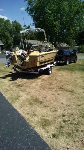 boat exterior.jpg