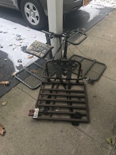 tree stand1.jpg