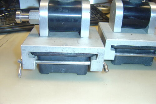 Big Jon adjustable rod holders 002.JPG