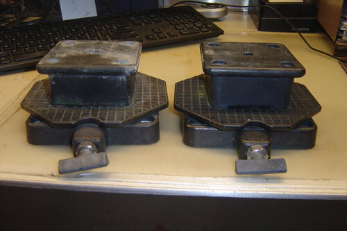 Cannon swivel tables with high cannon mounts 001.JPG