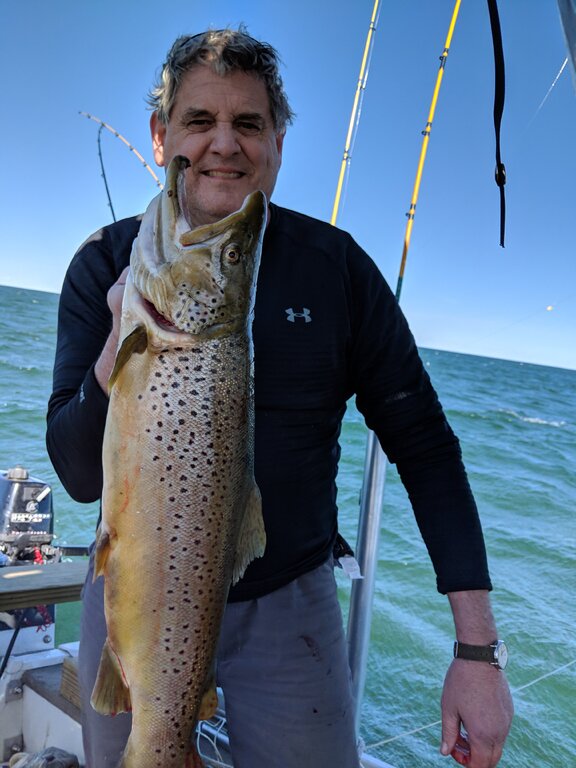 Chowder and Reeldoc at the Oak 4/13 New York Fishing Reports Lake