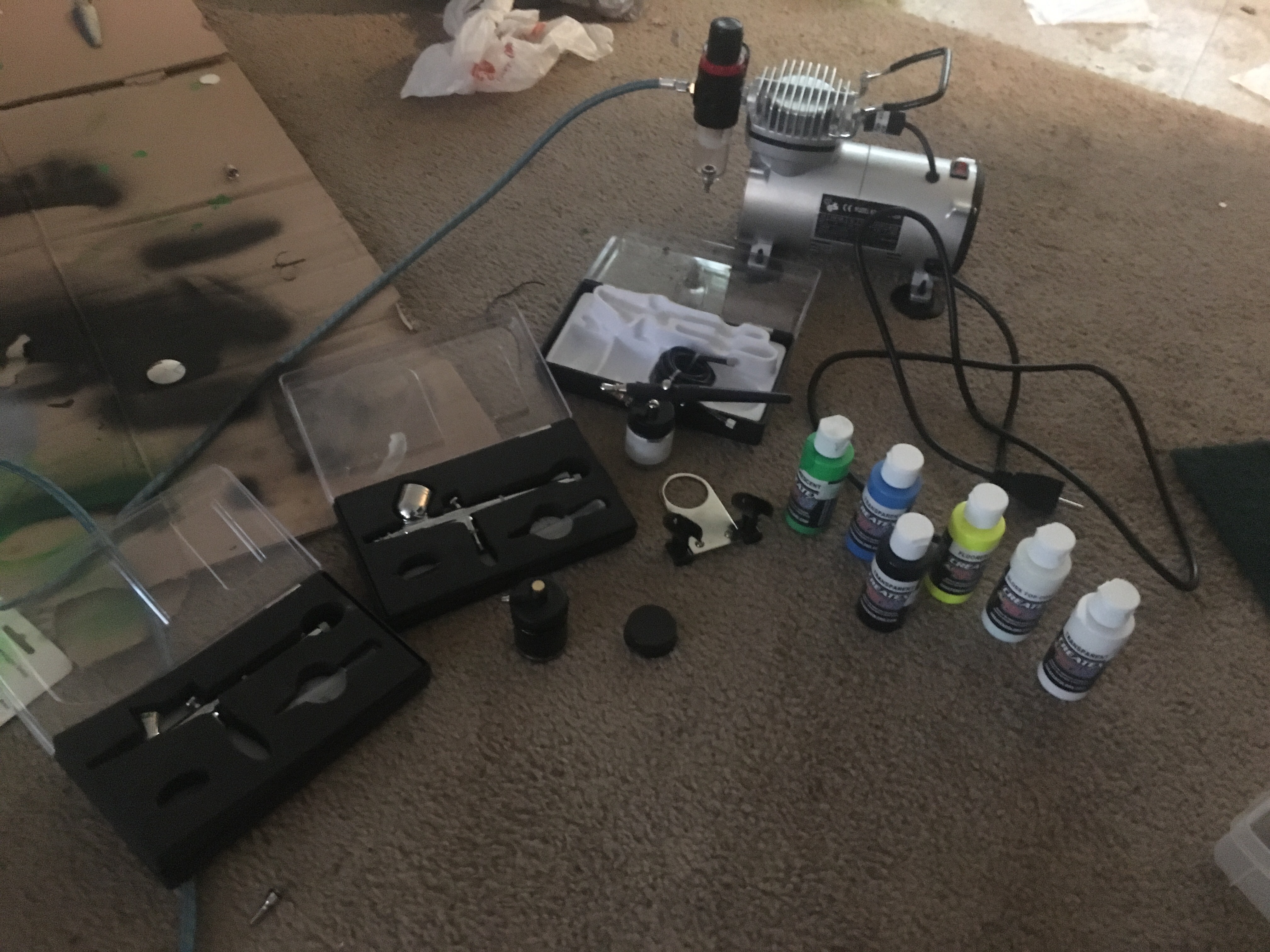 Airbrush kit to paint your own lures - Classifieds - Buy, Sell