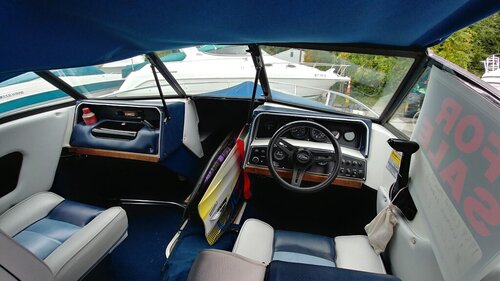 265650337_Boatinside2.thumb.jpg.952320ce189192b99a249fa75de9e53f.jpg
