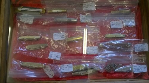 Knives.jpg