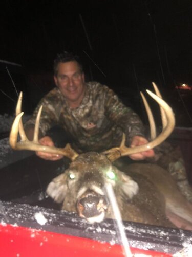 buck 12-10-19 truck.JPG