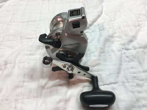 daiwa_right.thumb.jpeg.663f821d0c2311141fba5de5a16670c6.jpeg
