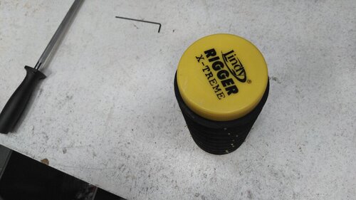 rig holder 2.JPG