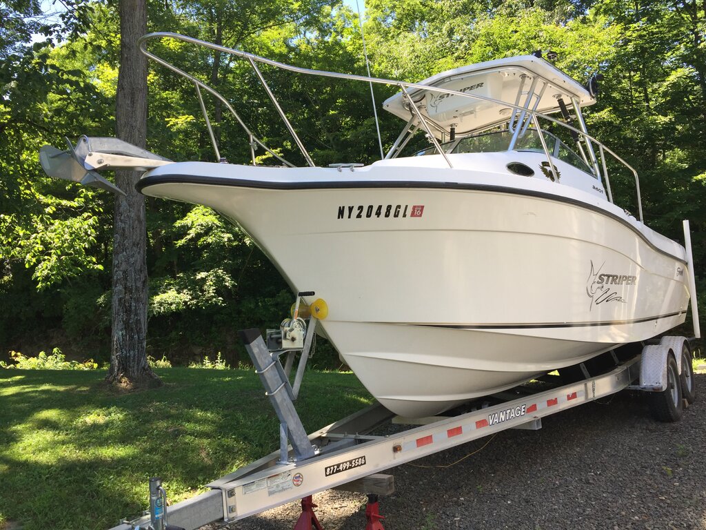 2004 SeaSwirl Striper 2601 29,500 OBO Boats for Sale Lake