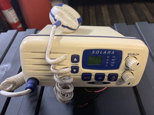 Radio.thumb.jpg.ef5b41a8a3f58e4145450b28e5500aba.jpg