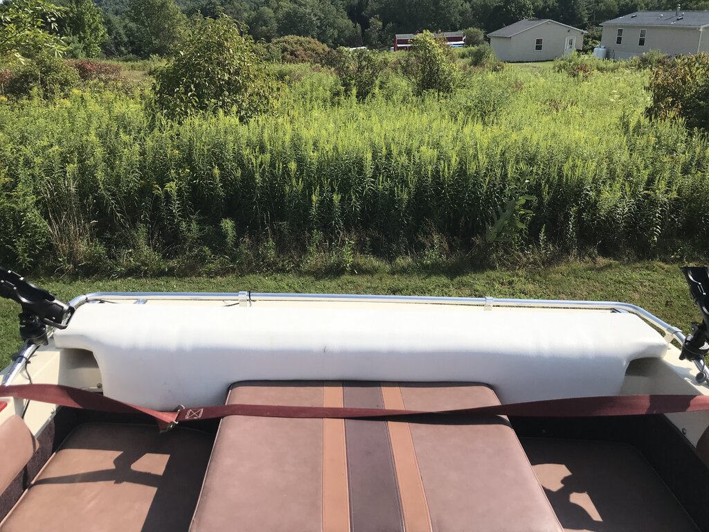 Price Drop 2500 Imperial Open Bow Fish/Ski Boats for Sale Lake