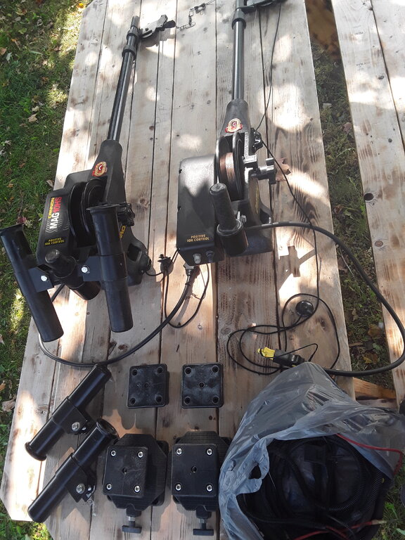 2 CANNON MAG 10 ELECTRIC DOWNRIGGERS Classifieds Buy, Sell, Trade