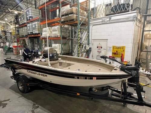 boat1.jpg