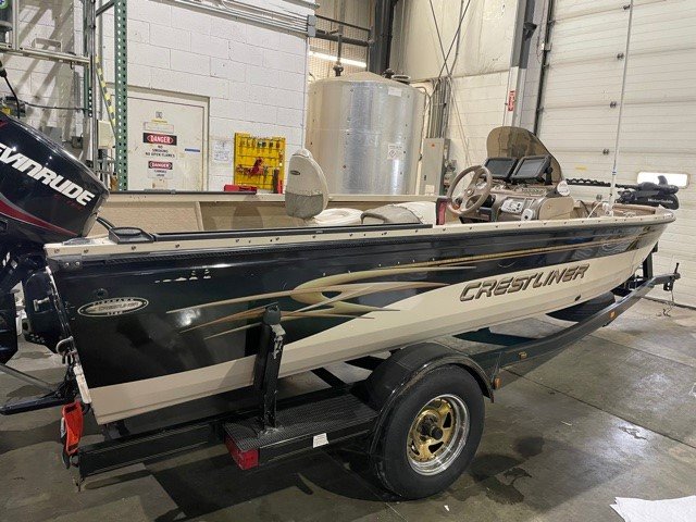 Crestliner 1750 Fish Hawk - Boats for Sale - Lake Ontario United