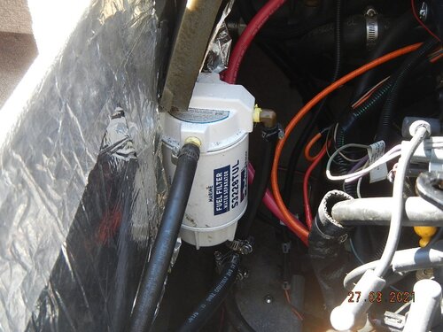 water separ fuel filter.JPG
