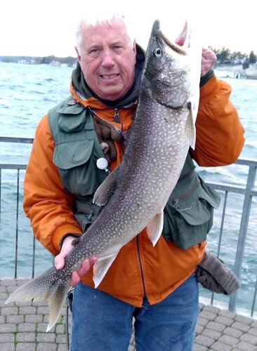 Skaneateles laker from pier.jpg