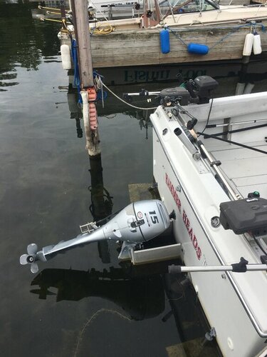15 horse power thrust long shalft honda motor small.jpeg