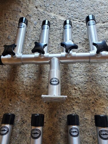 rod holder 2.jpg