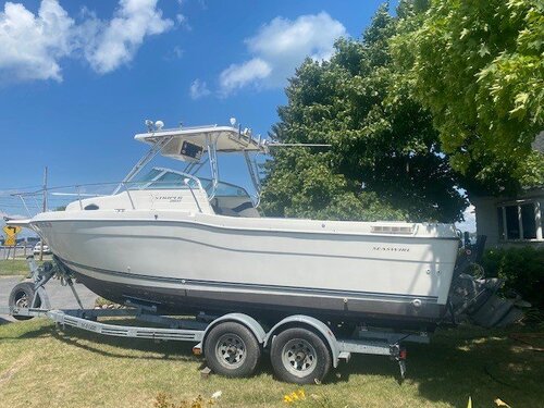 Boat outside 1.jpg