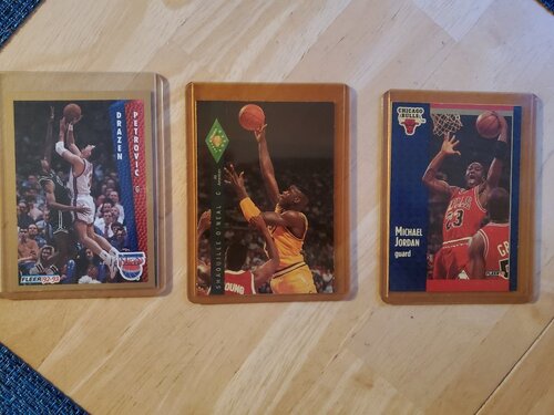 cards4.thumb.jpg.499305471ccfa40818b0125888e66219.jpg